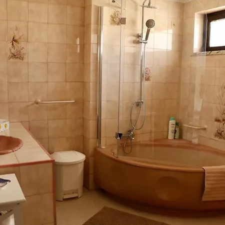 Casa Teresinha Bed & Breakfast Sesimbra Exterior photo